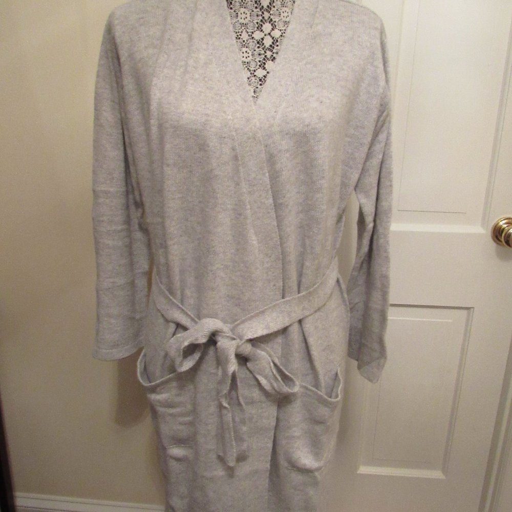 Portolano Cashmere Blend Woman’s Belted Short Robe – Silver (Light Grey)– Large